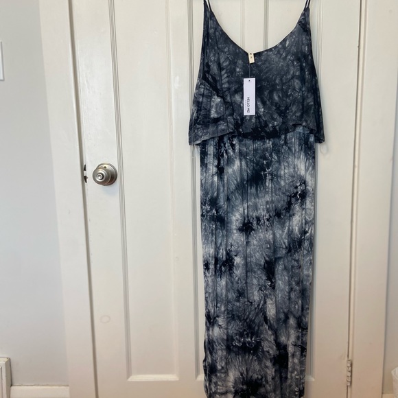 Hello Miz Tie-Dye Maternity/Nursing Dress in XL, New with Tags - Picture 3 of 4